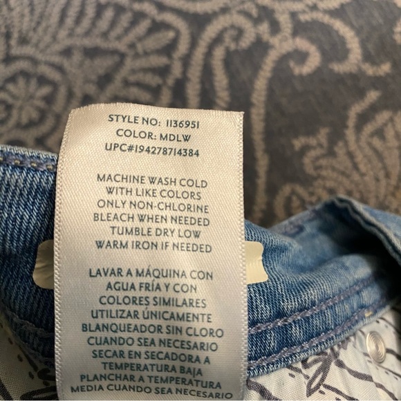 Melissa McCarthy Seven7 Jeans Size 20 Denim Blue Embroidered Pockets Straight - Picture 11 of 11